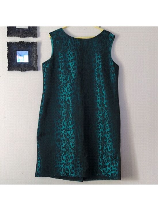 Tahari Dresses & Skirts - Tahari ARTHUR S. LEVINE DRESS